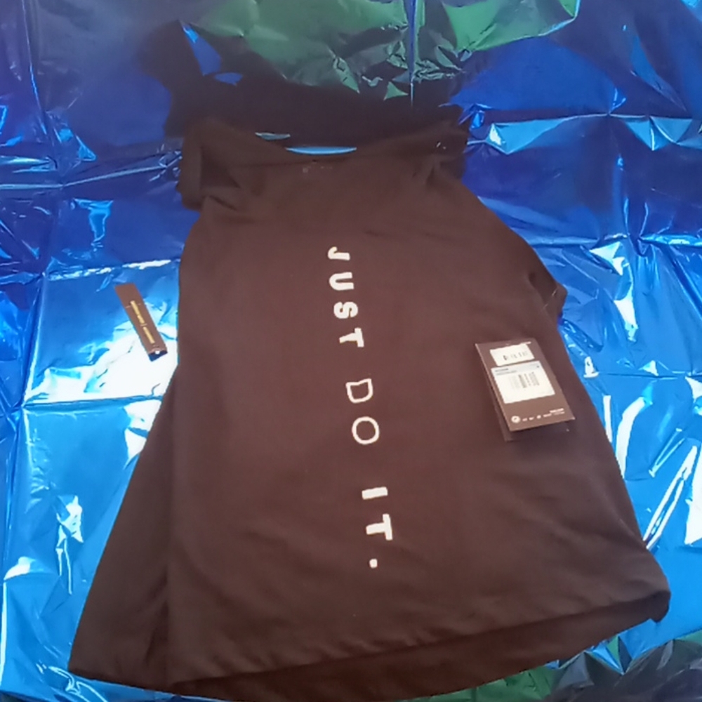 Tank top workout shirt